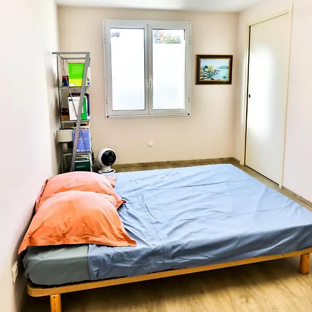La Maison Bleue Holiday home L'Isle-sur-la-Sorgue